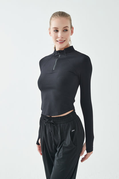 JIOSE AU | FITTED HALF-ZIP PULLOVER | LOW INTENSITY