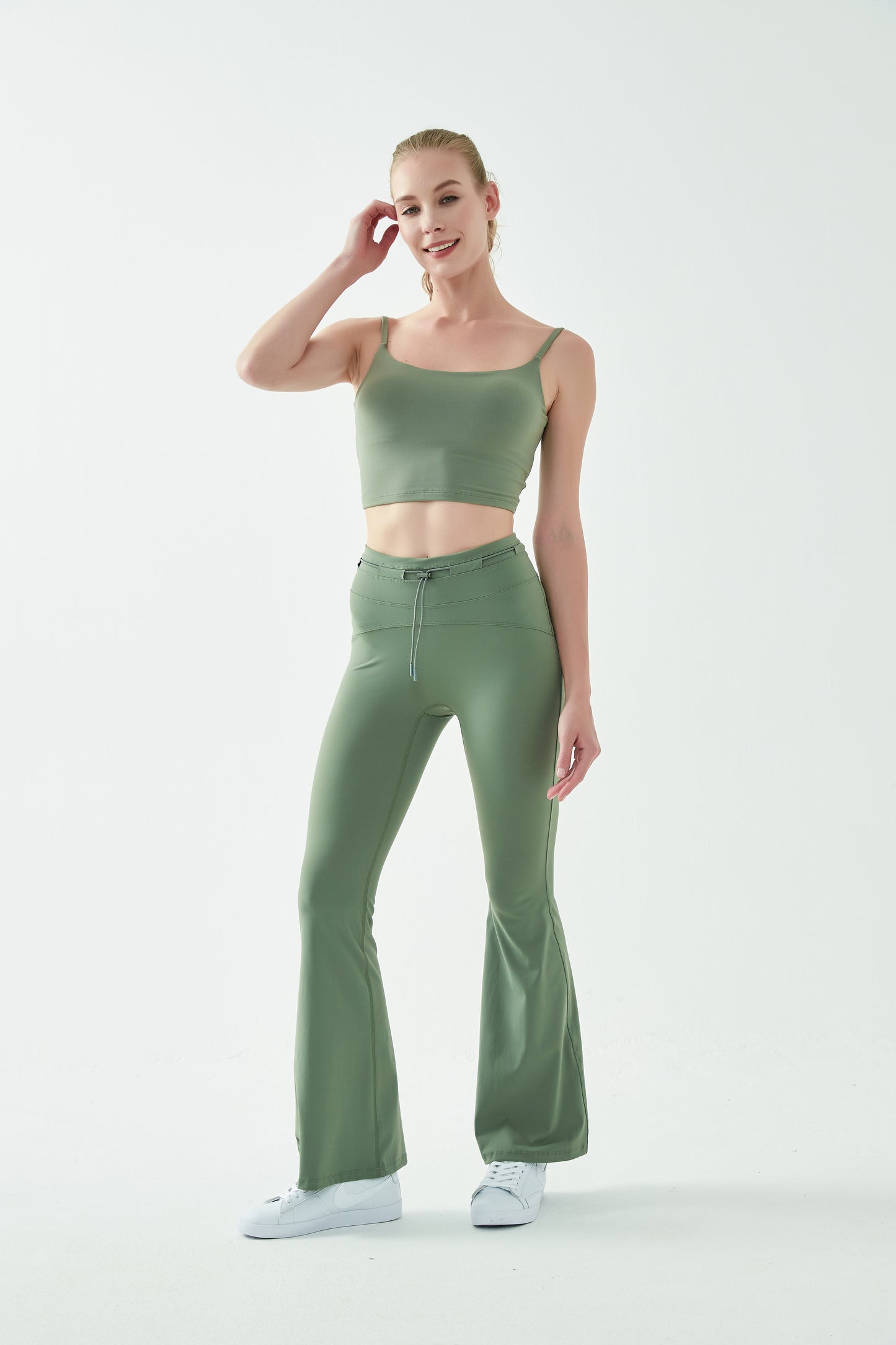 JIOSE AU | ULTRA FLARED PANTS WITH WAISTBAND | LOW INTENSITY